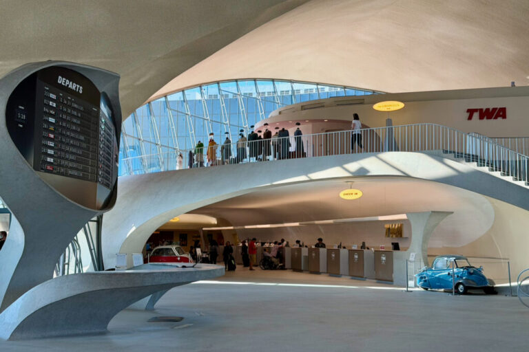 Best Transit Hotels in the US: Ultimate Editorial & Operational Guide