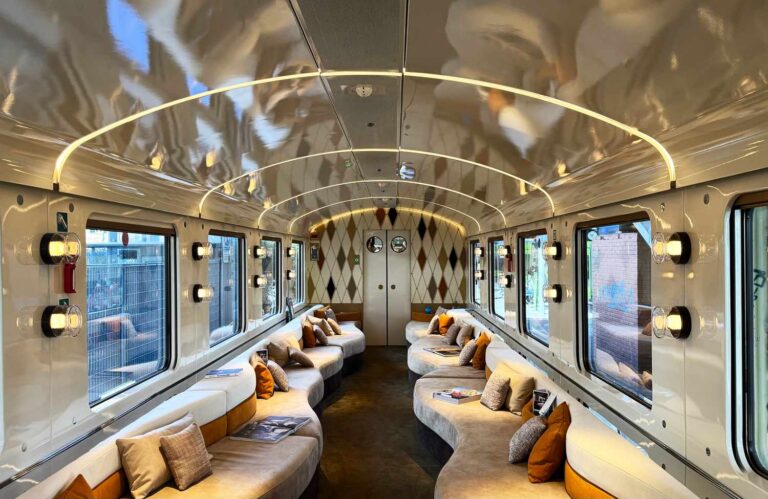 Luxury Transit Hotels USA: Ultimate Editorial & Operational Guide